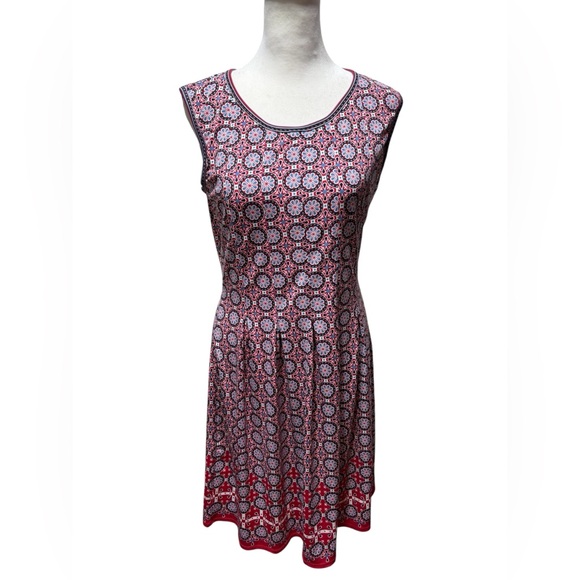 Max Studio Dresses & Skirts - Max Studio Red and‎ Blue Patterned Dress